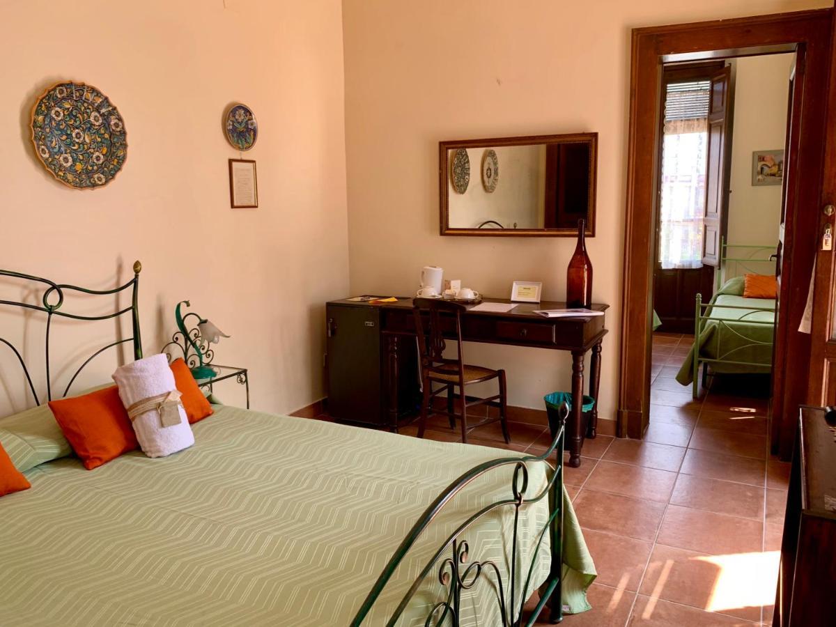 B&B Villa Vittoria Giardini Naxos Exteriér fotografie