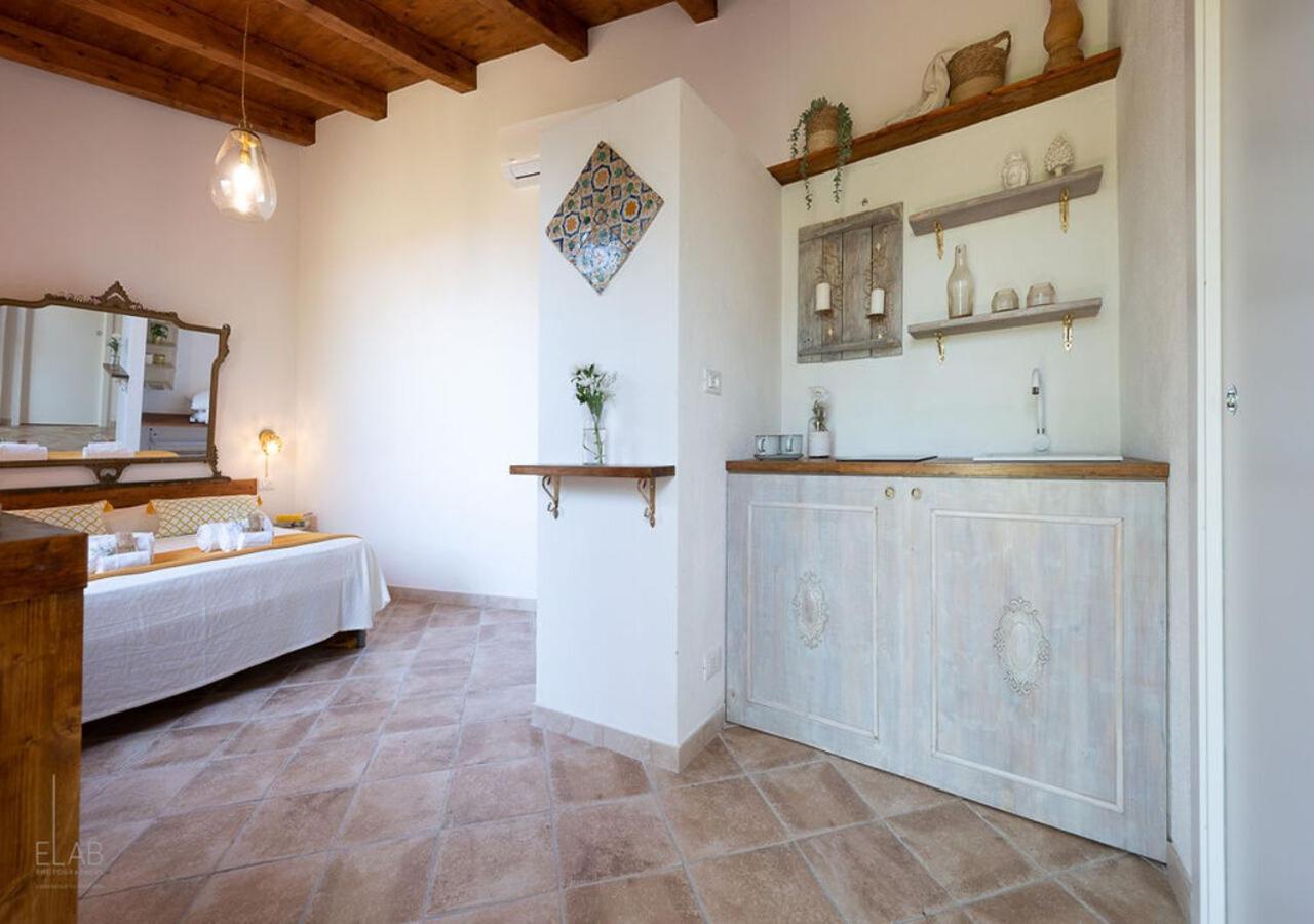 B&B Villa Vittoria Giardini Naxos Exteriér fotografie